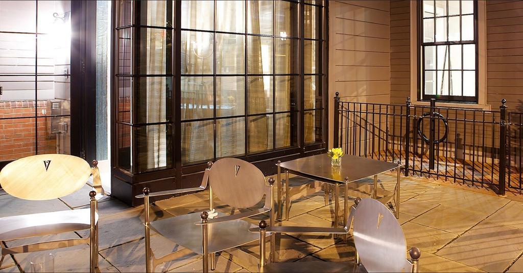 Hotel Veritas Cambridge Bagian luar foto