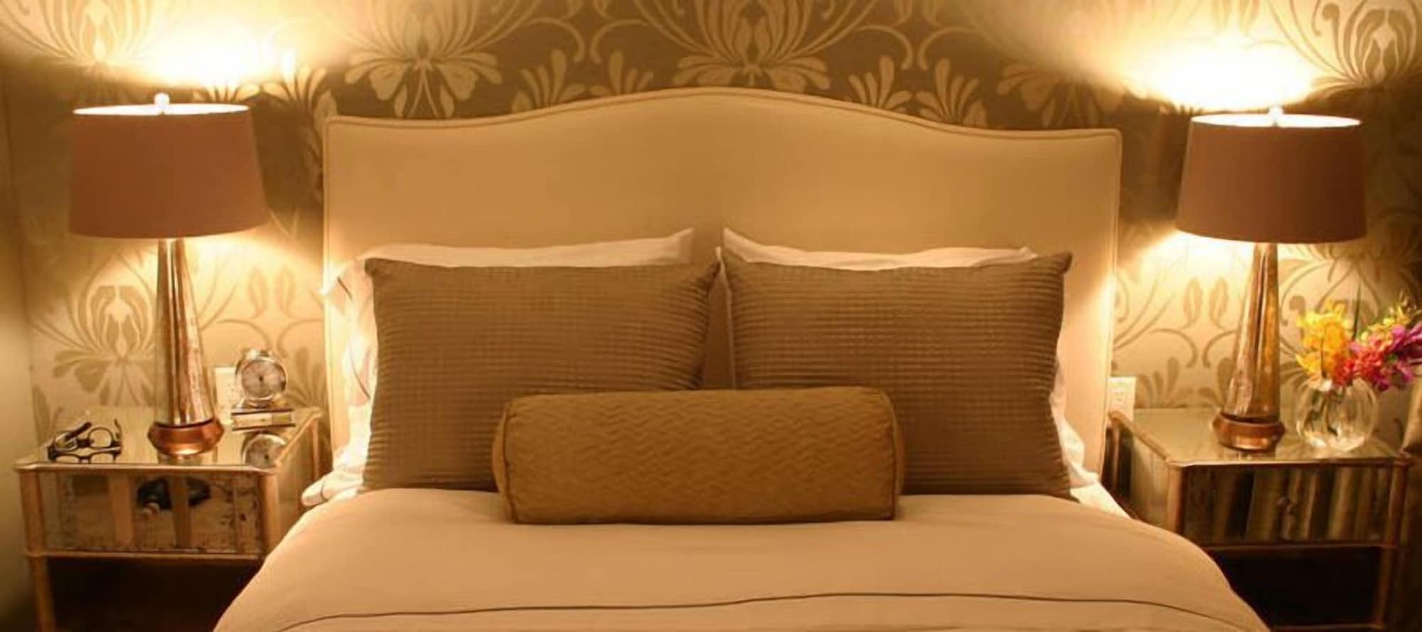 Hotel Veritas Cambridge Bagian luar foto