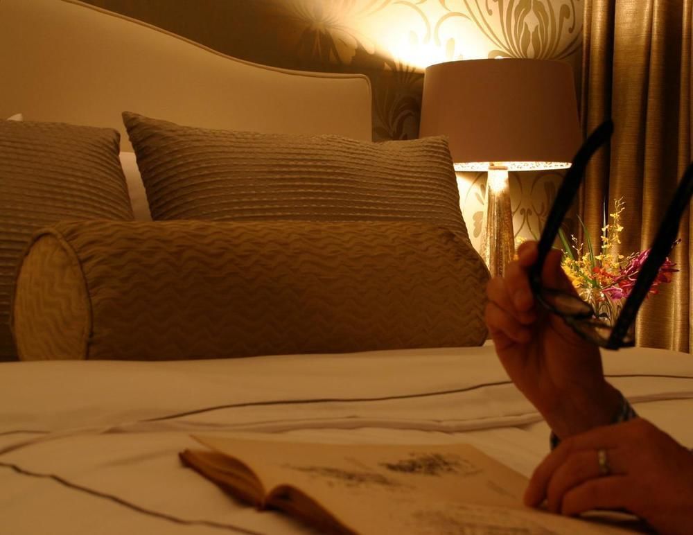 Hotel Veritas Cambridge Bagian luar foto